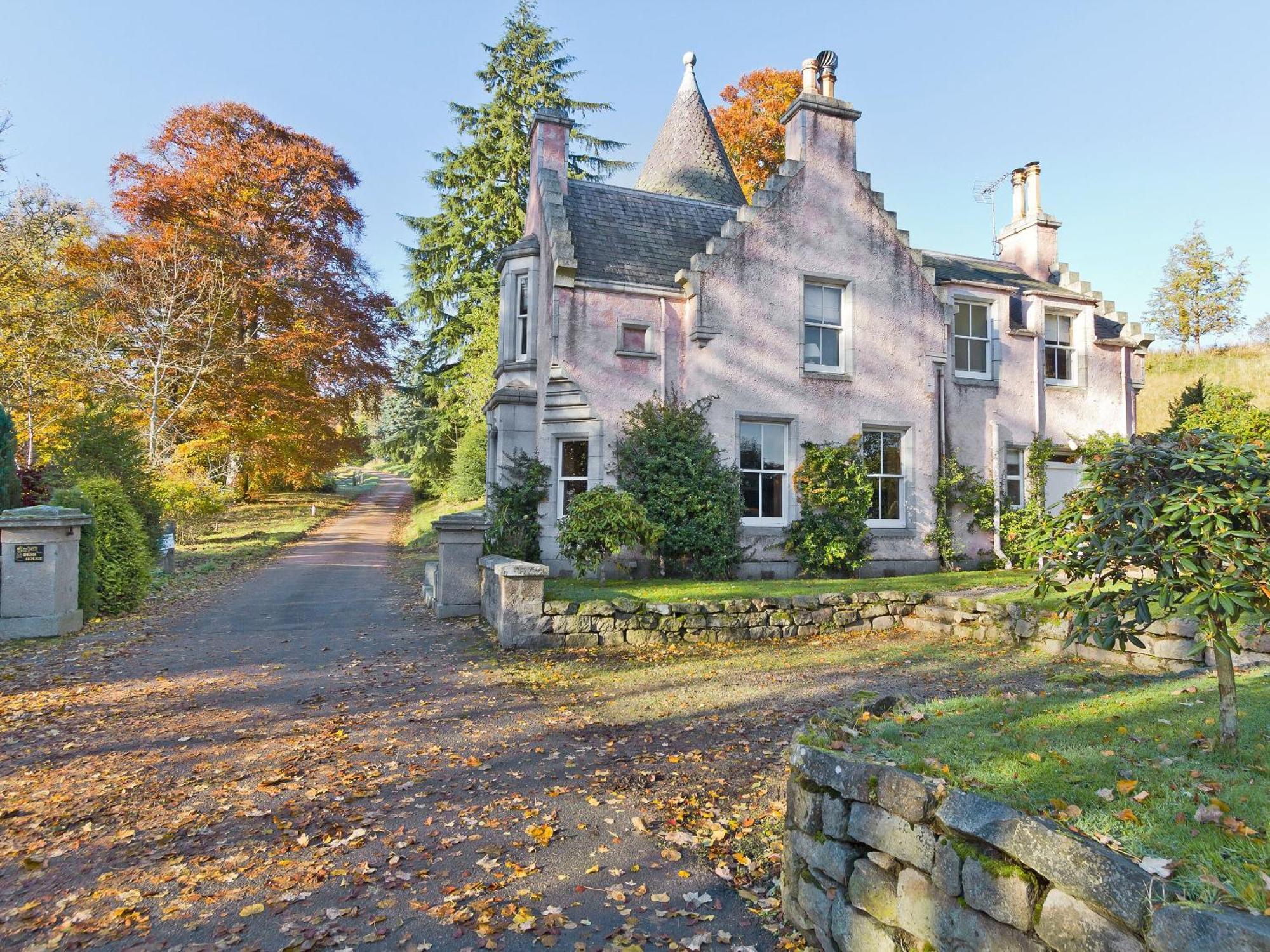 Dess Lodge Kincardine O'Neil Exterior foto